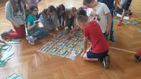 Gra Town - wersja wielkoformatowa, gra edukacyjna, angielski, gra językowa, pomoce dydaktyczne Gra Town - wersja wielkoformatowa, gra edukacyjna, angielski, gra językowa, pomoce dydaktyczne